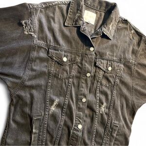 Zara Black Distressed Denim Jacket – Men’s M (Oversized Fit)